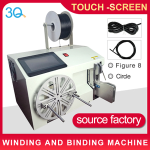 Machine semi-automatique d'enroulement et de reliure d'attaches de câble